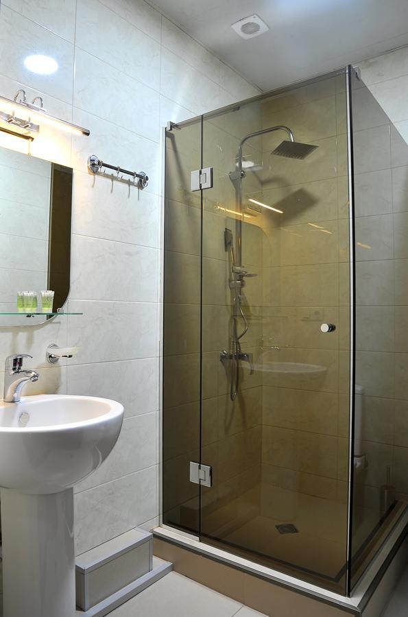 Hotel Ok Georgia Tbilisi ภายนอก รูปภาพ