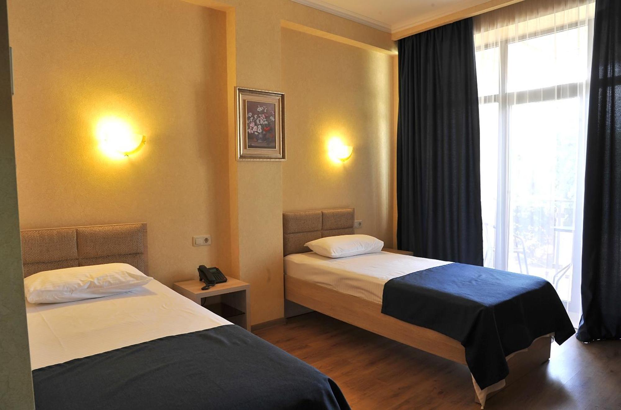 Hotel Ok Georgia Tbilisi ภายนอก รูปภาพ