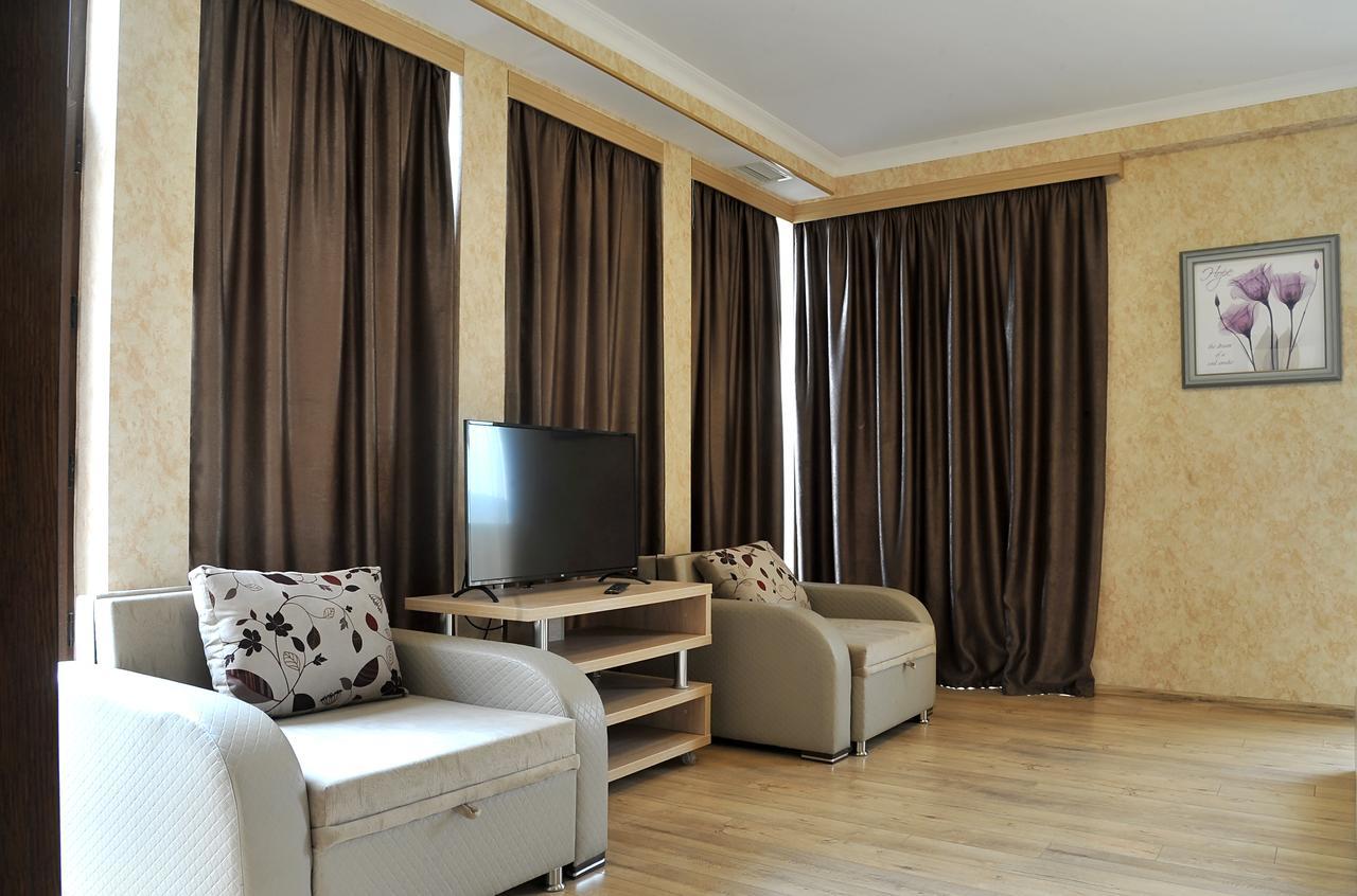 Hotel Ok Georgia Tbilisi ภายนอก รูปภาพ