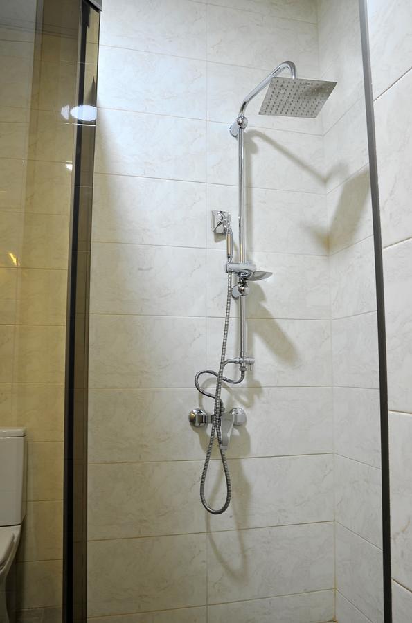 Hotel Ok Georgia Tbilisi ภายนอก รูปภาพ