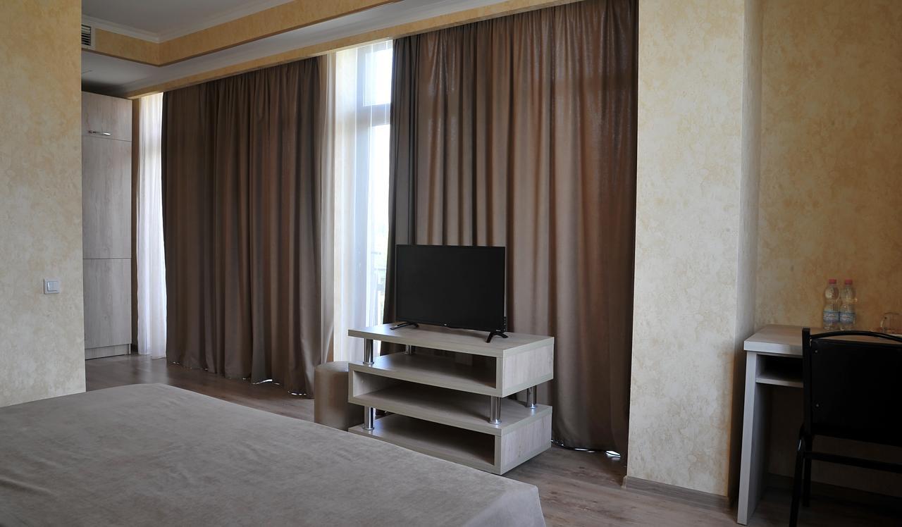 Hotel Ok Georgia Tbilisi ภายนอก รูปภาพ