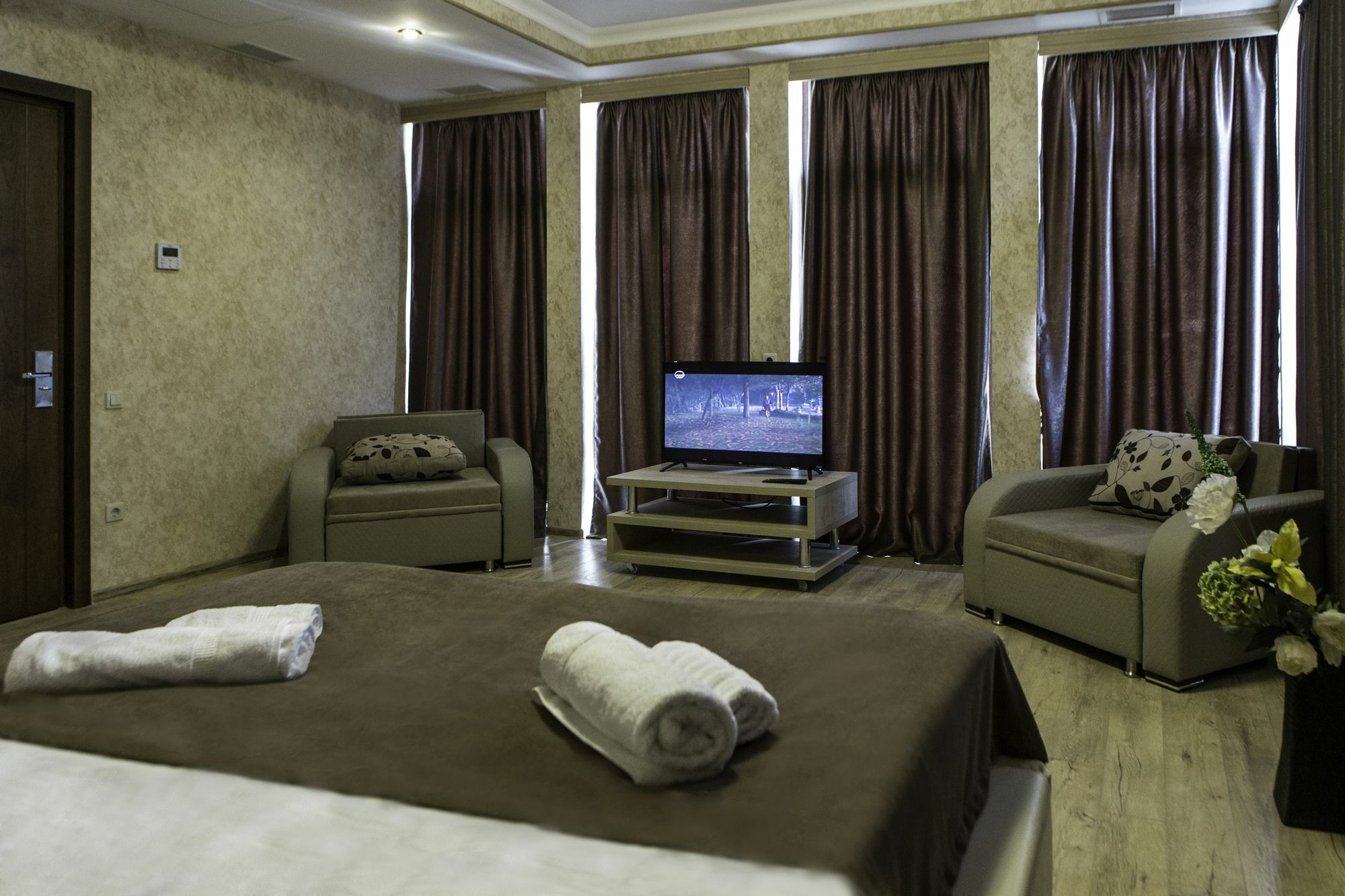 Hotel Ok Georgia Tbilisi ภายนอก รูปภาพ